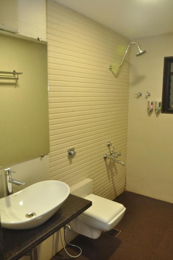 Monteria Resort Chauk ภายนอก รูปภาพ