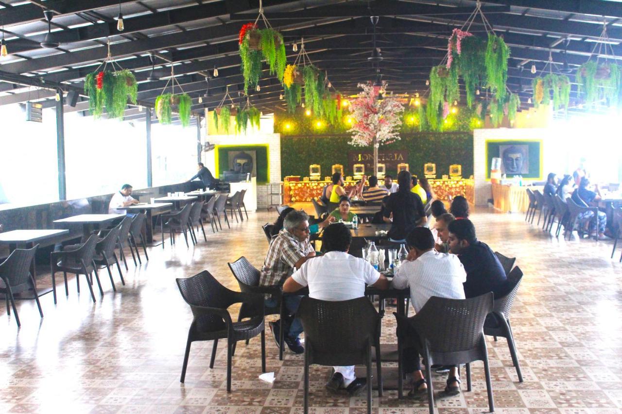 Monteria Resort Chauk ภายนอก รูปภาพ