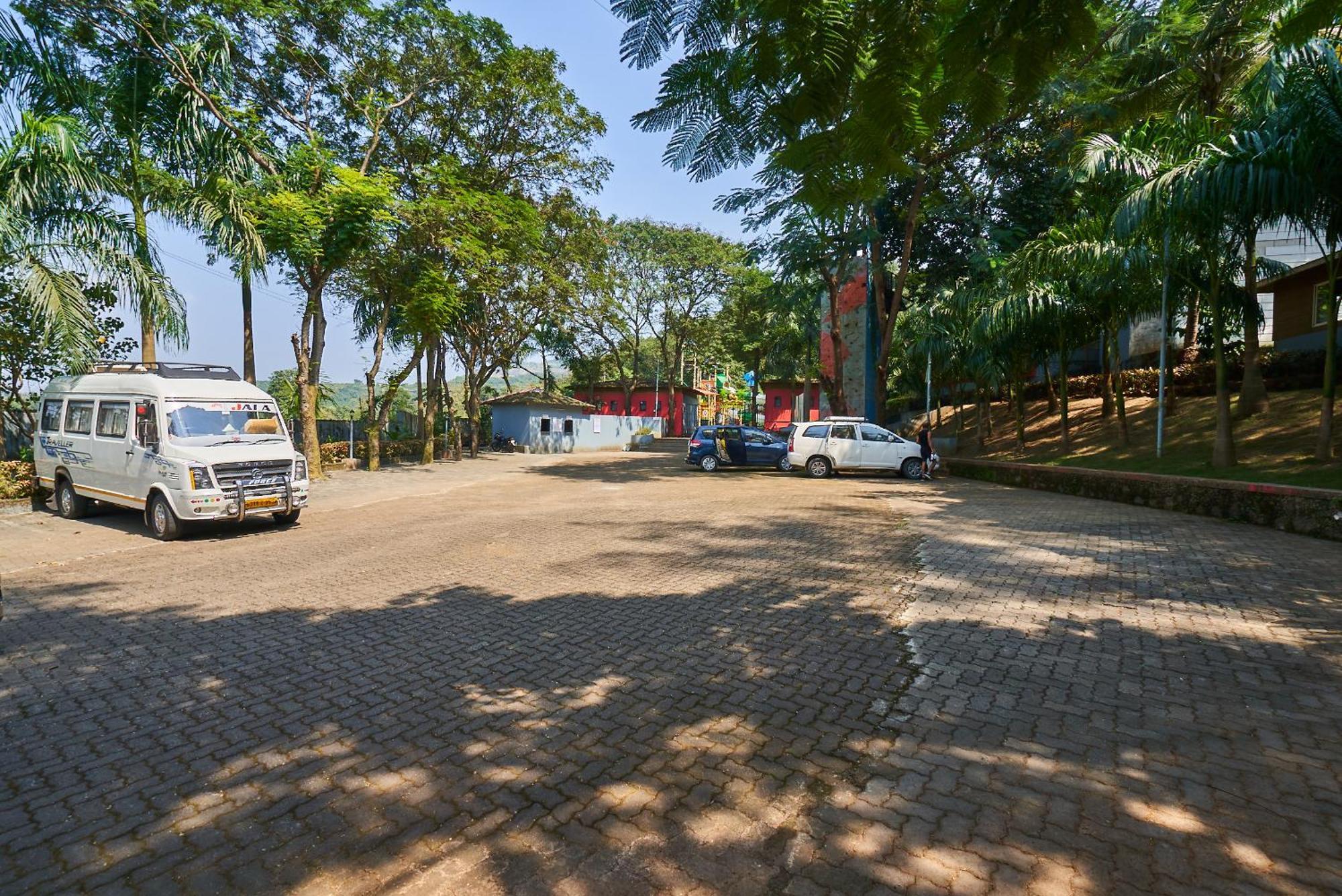 Monteria Resort Chauk ภายนอก รูปภาพ